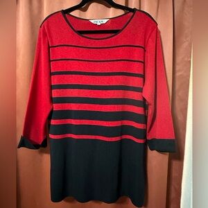 Escape By Howard Wolf Womens Size Large Knit Blouse Red and Black
